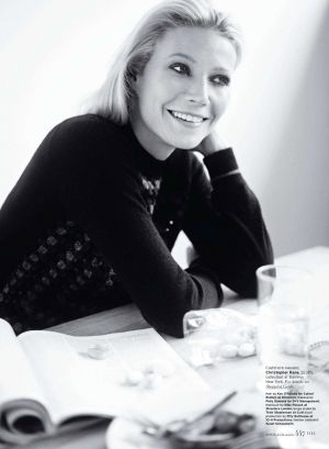 Gwyneth Paltrow by Carter Smith for Elle US September 2011.jpg